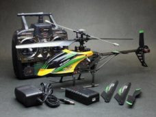 Радиоуправляемый вертолет